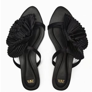 ZARA PLEATED FLAT FABRIC SANDALS- NWT
